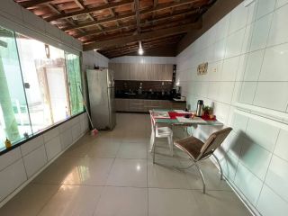 Casa à venda no bairro Mucunã