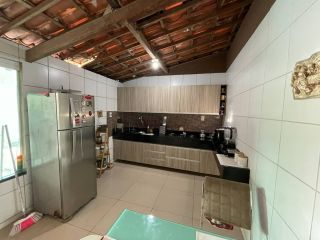 Casa à venda no bairro Mucunã