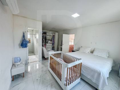 Casa para venda no Condomínio Jardins da Serra, 4 Quartos, Mobiliada
