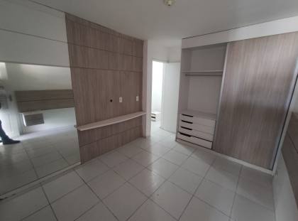 CASA DUPLEX PARA LOCAÇÃO COM CONFORTO E PRATICIDADE NA PAJUÇARA