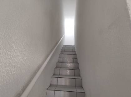 CASA DUPLEX PARA LOCAÇÃO COM CONFORTO E PRATICIDADE NA PAJUÇARA