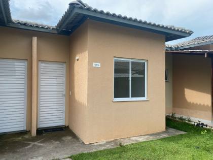 Morar bem : Casa em Condomínio com lazer completo
