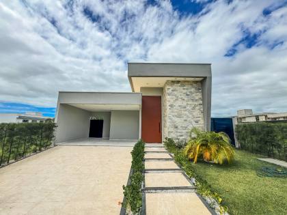 Casa plana para Locação de 3 Suítes na Cidade Alphaville Terras 2