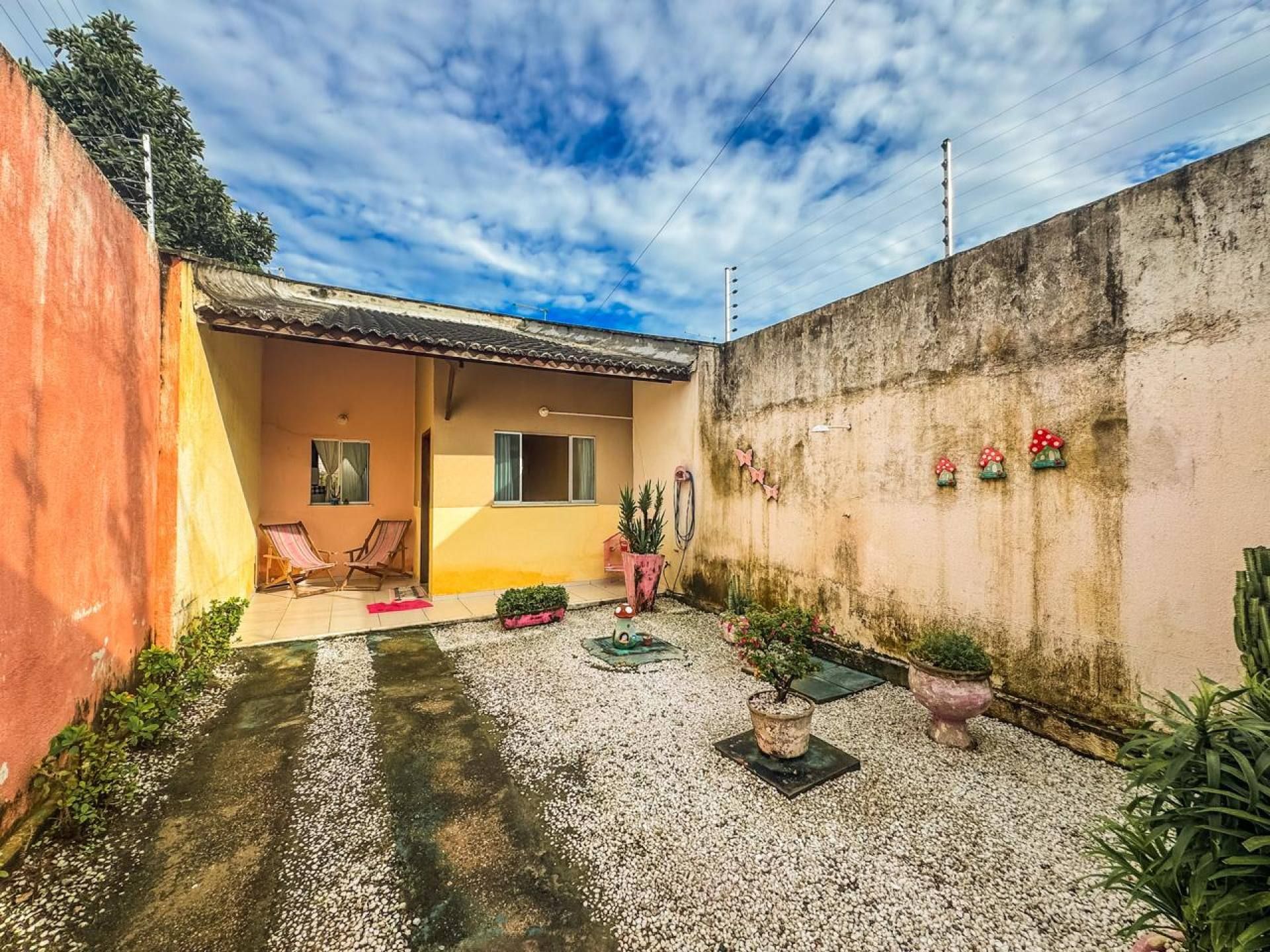 Casa com 3 quartos no Maranguape