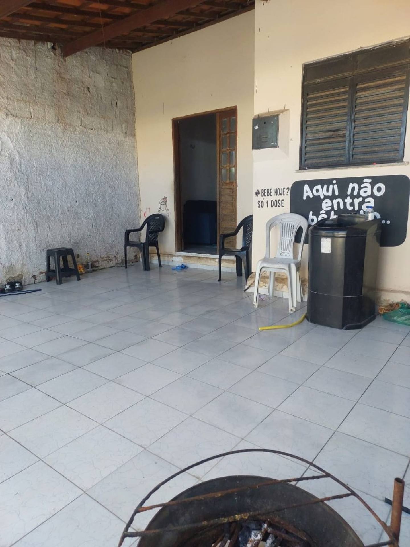 OPORTUNIDADE DE CASA DE 2 QUARTOS