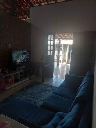 OPORTUNIDADE DE CASA DE 2 QUARTOS