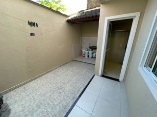 Casa duplex à venda com 4 quartos