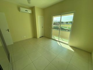 Casa duplex à venda com 4 quartos