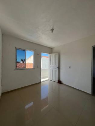 CASA DE 5 QUARTOS E PISCINA NO BAIRRO PIRATININGA - LOCAÇÃO