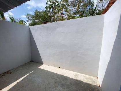 CASA DE 2 QUARTOS - R$ 650 NA MUCUNÃ
