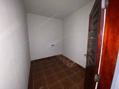 CASA DE 2 QUARTOS - R$ 650 NA MUCUNÃ