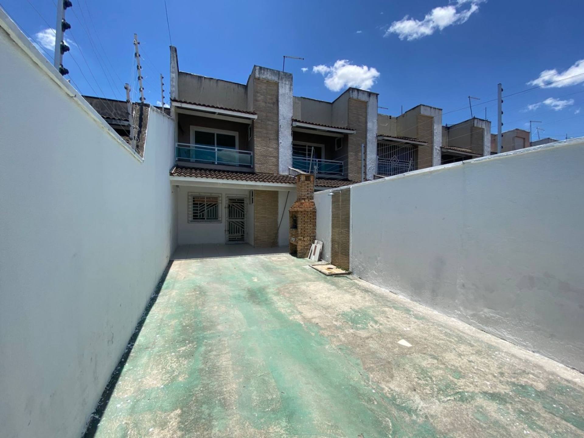 Duplex para Locação de 3 Quartos e 2 Vagas de garagem