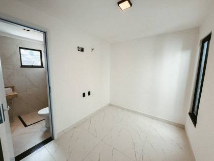 Casa a venda no condomínio Recanto das Flores