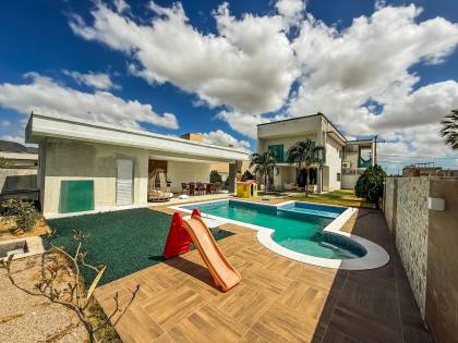 Casa a venda no Condomínio Jardins da Serra, casa com 4 Quartos