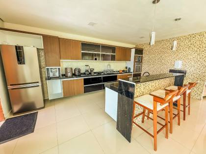 Casa a venda no Condomínio Jardins da Serra, casa com 4 Quartos