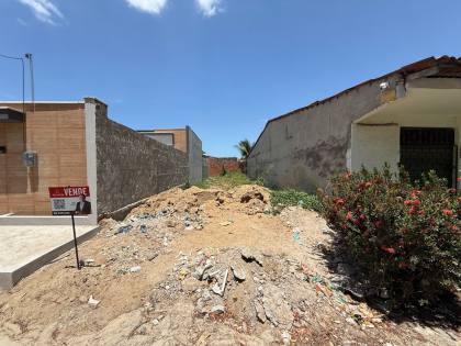Terreno a venda no Bairro Luzardo Viana em Maracanaú
