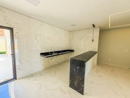 Casa plana de 3 Quartos a venda no Condomínio Recanto das Flores