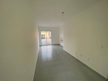 LOCAÇÃO - CASA DE 2 QUARTOS NO MORADA DA SERRA