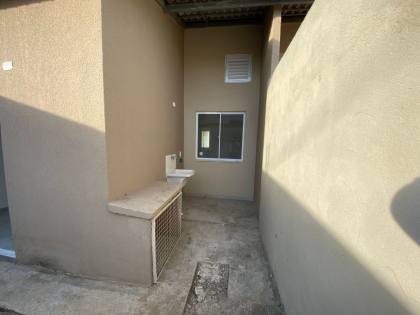 LOCAÇÃO CASA 2 QUARTOS COM QUINTAL MURADO - MORADAS DA SERRA