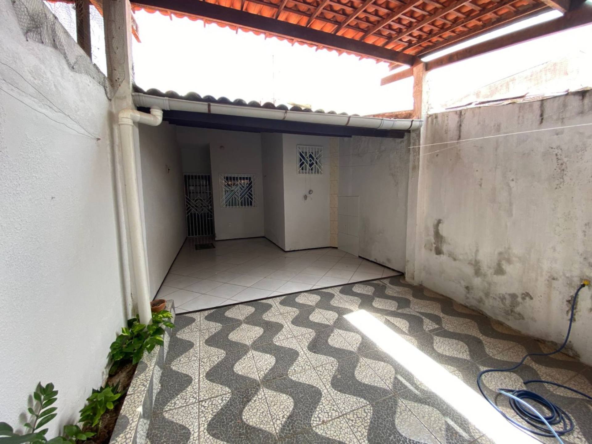 LOCAÇÃO -  OPORTUNIDADE IMPERDÍVEL NO RESIDENCIAL ( 2 QUARTOS )