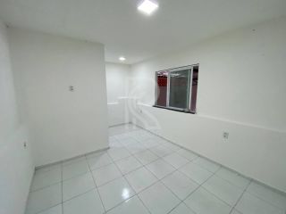 APARTAMENTO DE 2 QUARTOS NA PADRE JOSÉ HOLANDA DO VALE