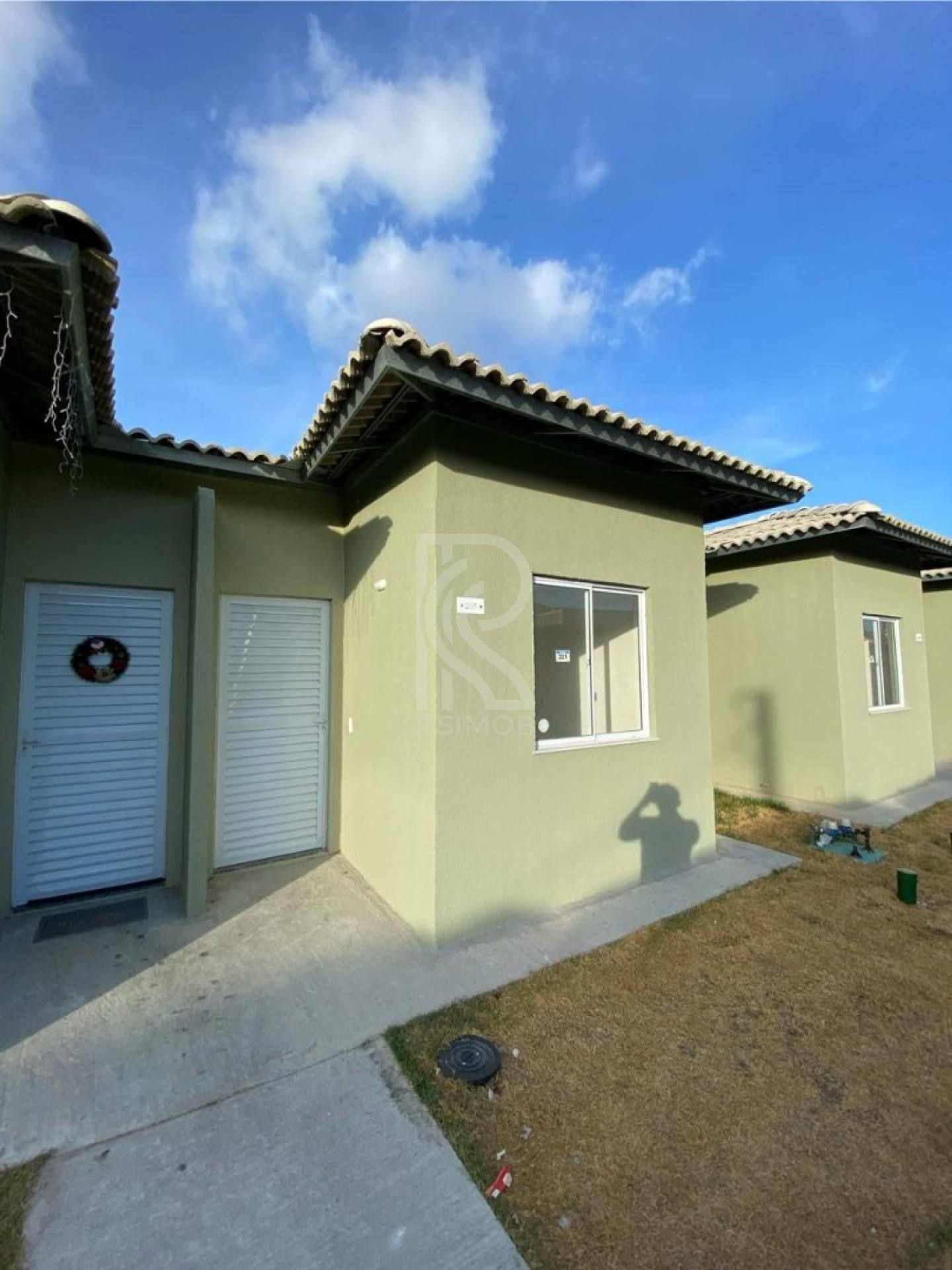 CASA DE 2 QUARTOS NO MORADAS DA SERRA ( VIA )