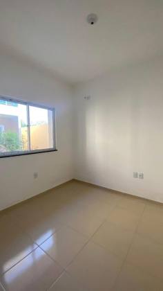 APARTAMENTO DE 2 QUARTOS NO BANDEIRANTES