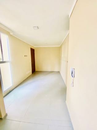 APARTAMENTO 2 QUARTOS COM PROJETADO E QUINTAL