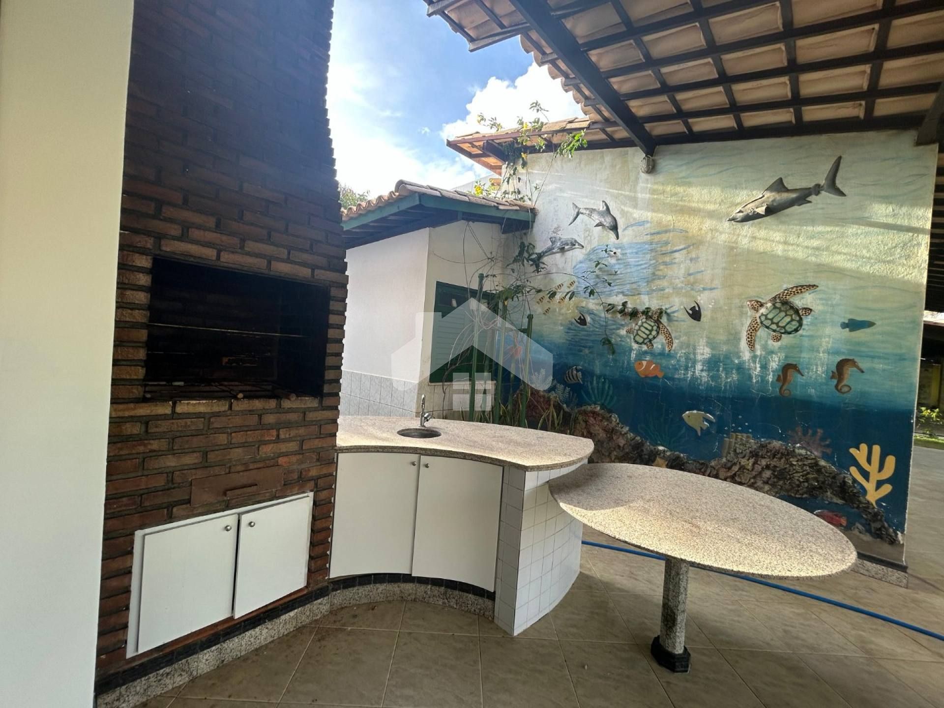 Casa Mobiliada de Condomínio Para Alugar com 3 quartos 1 suíte | Condomínio Sol e Mar I |