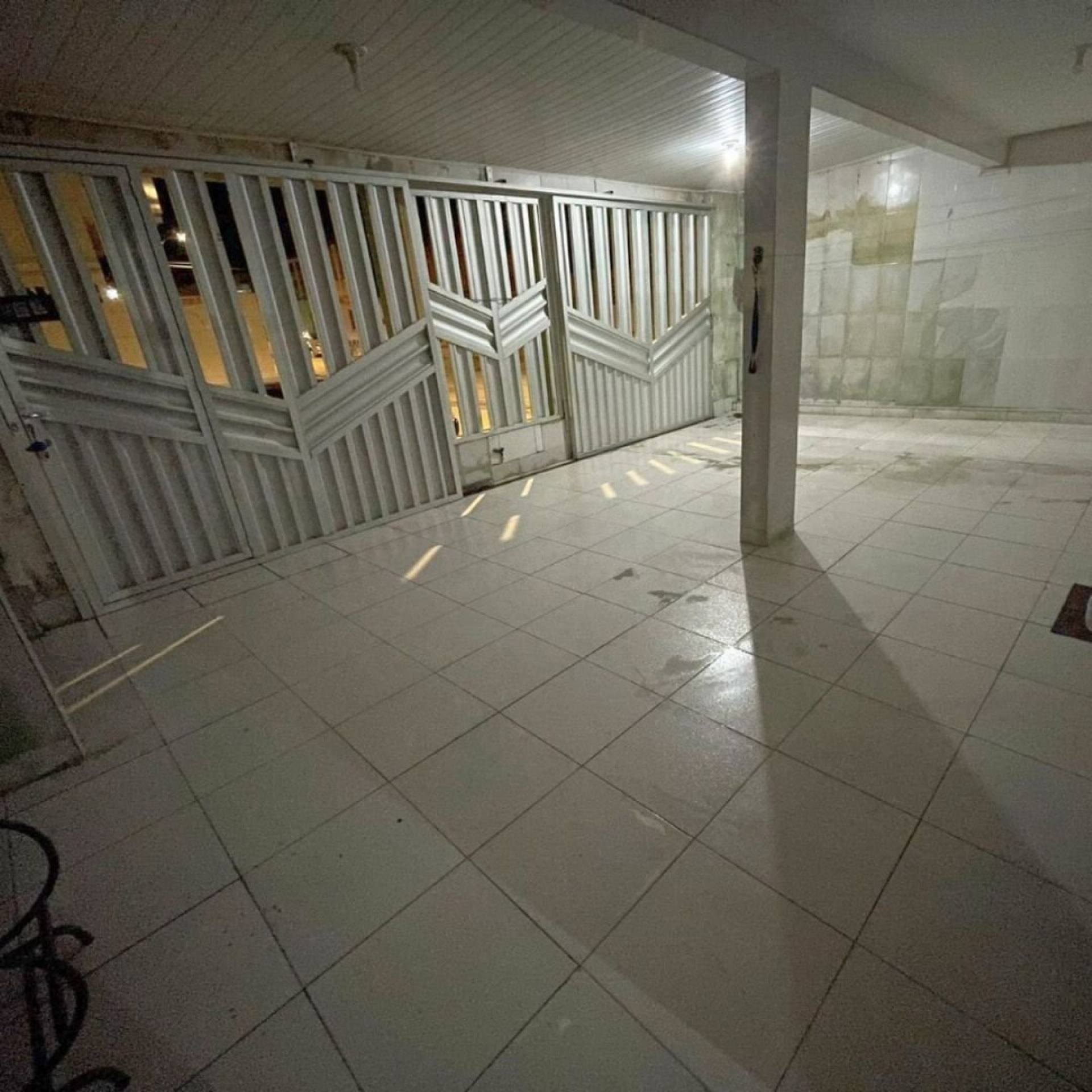 Casa com 5 quartos no Bairro Bugio