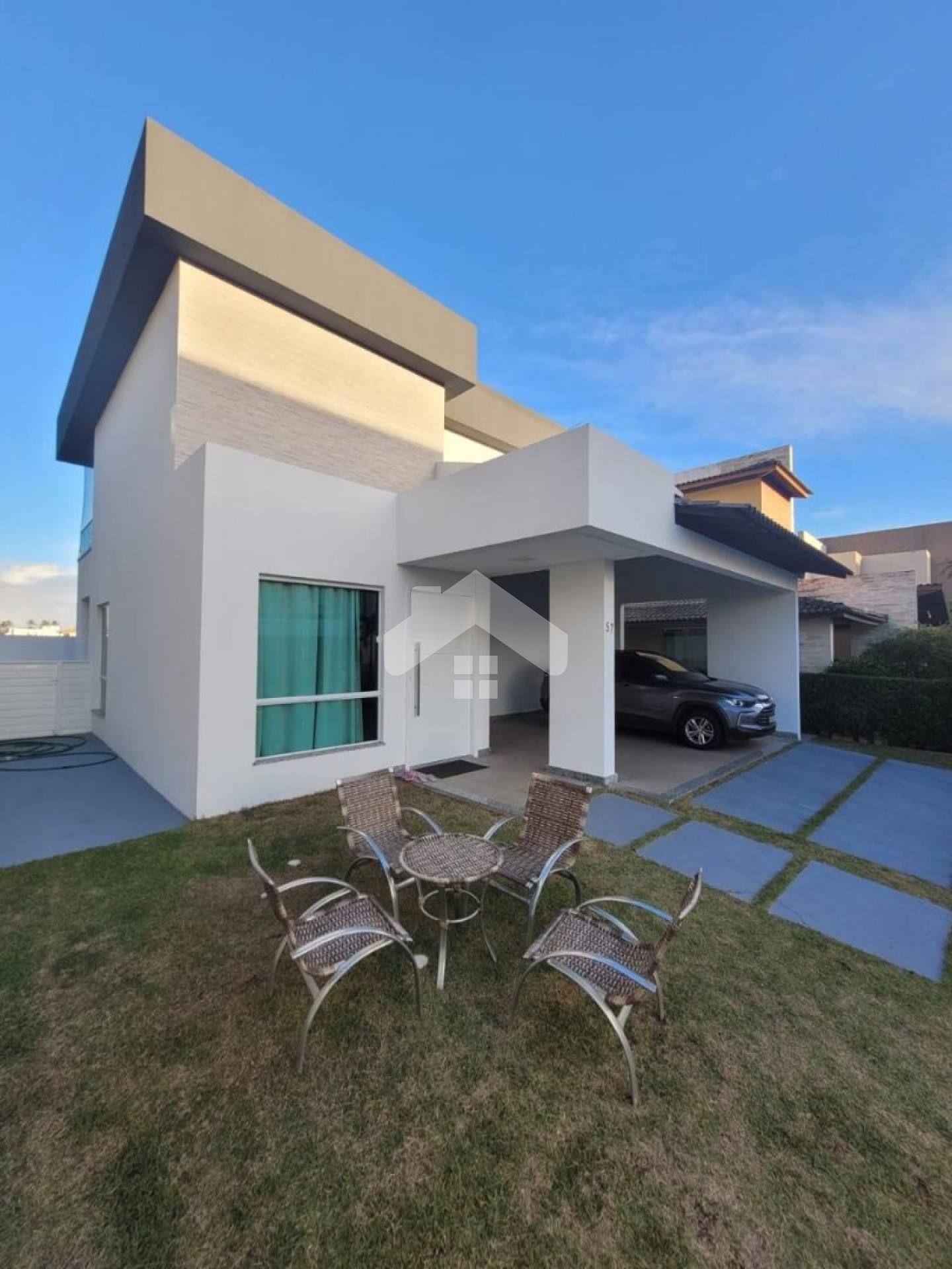 Casa à Venda no Condomínio Fragata – Reformada e Mobiliada (Porteira Fechada)