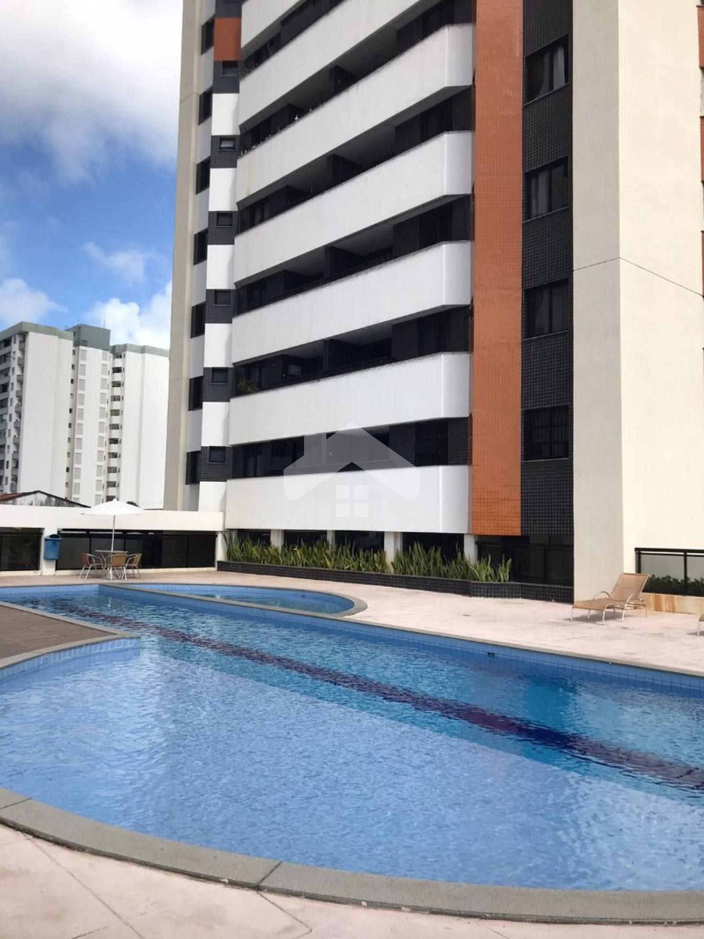 Apartamento para Vender  no Condomínio Plaza São José com 3 quartos 2 suítes no bairro São José em Aracaju