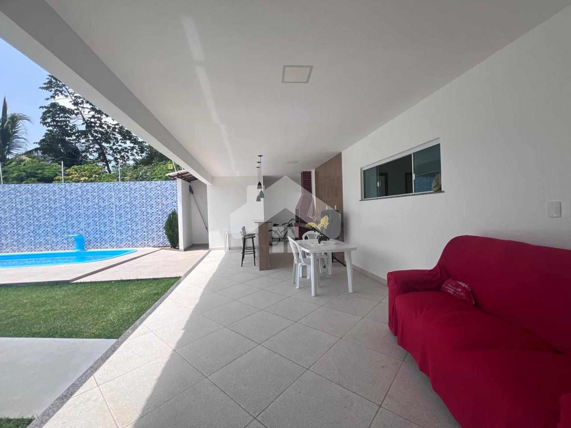 Casa com piscina e área goumert Para Vender com 3 quartos 1 suíte no bairro Robalo em Aracaju