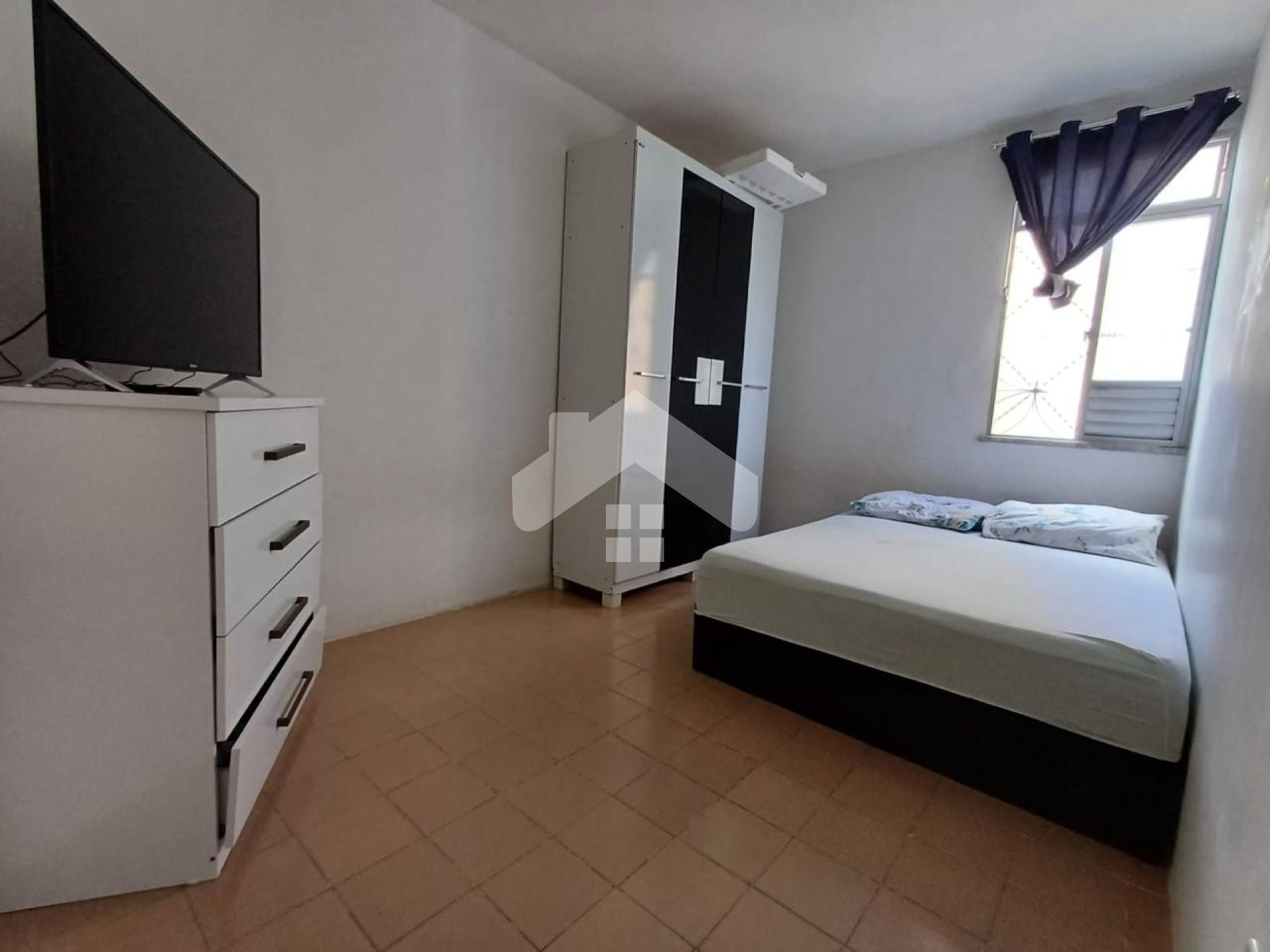 Apartamento no térreo com 3 quartos no bairro Farolândia