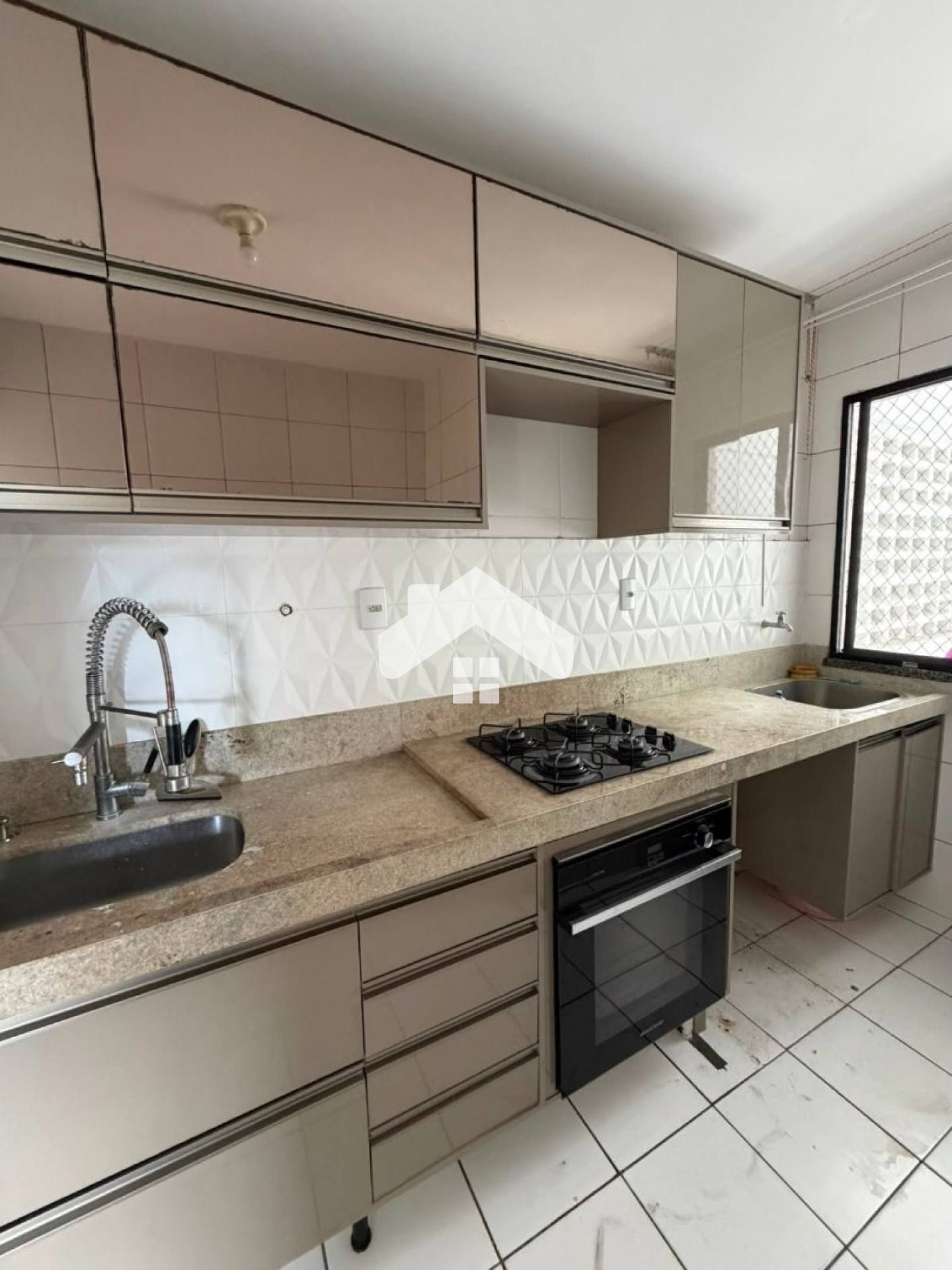 Apartamento no Villa dos Mares, 3/4, 1 suíte, 1 vaga (Cond. Incluso) - Inácio Barbosa