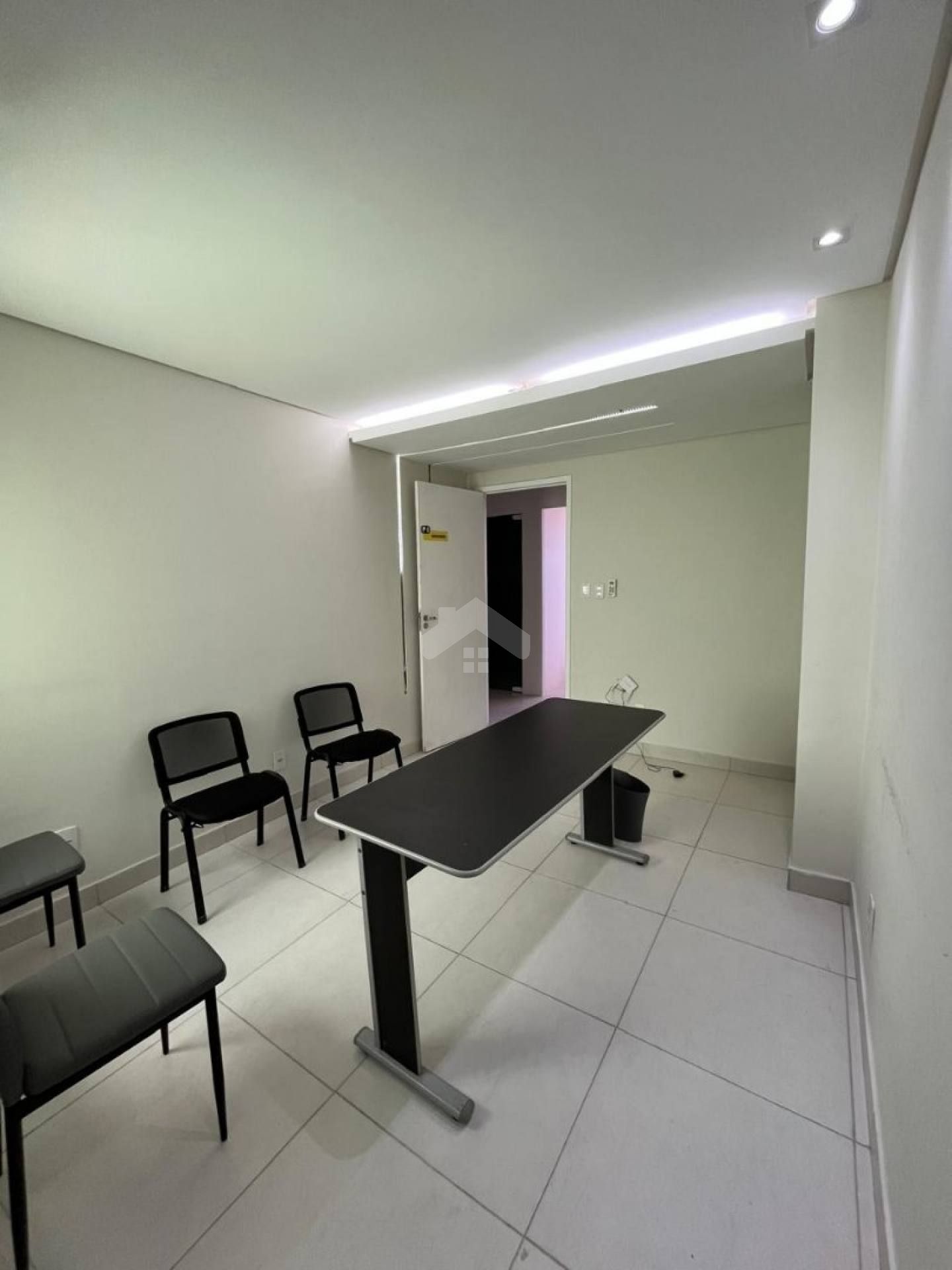 Sala comercial no G&D Coworking - São José - Executiva 8