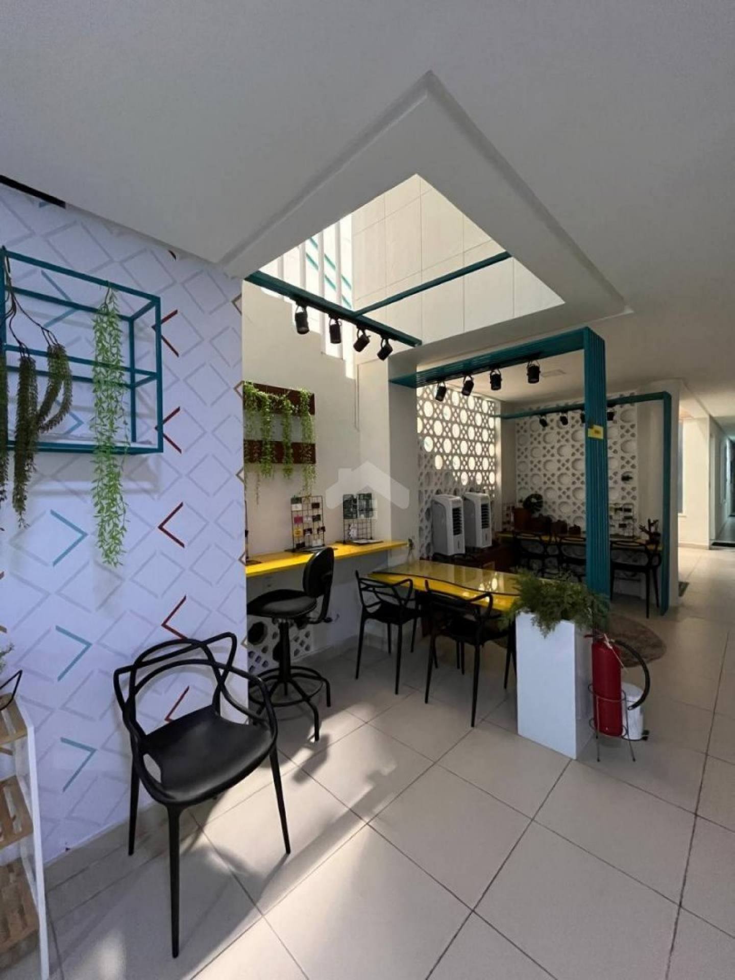 Sala comercial no G&D Coworking - São José - Executiva 13