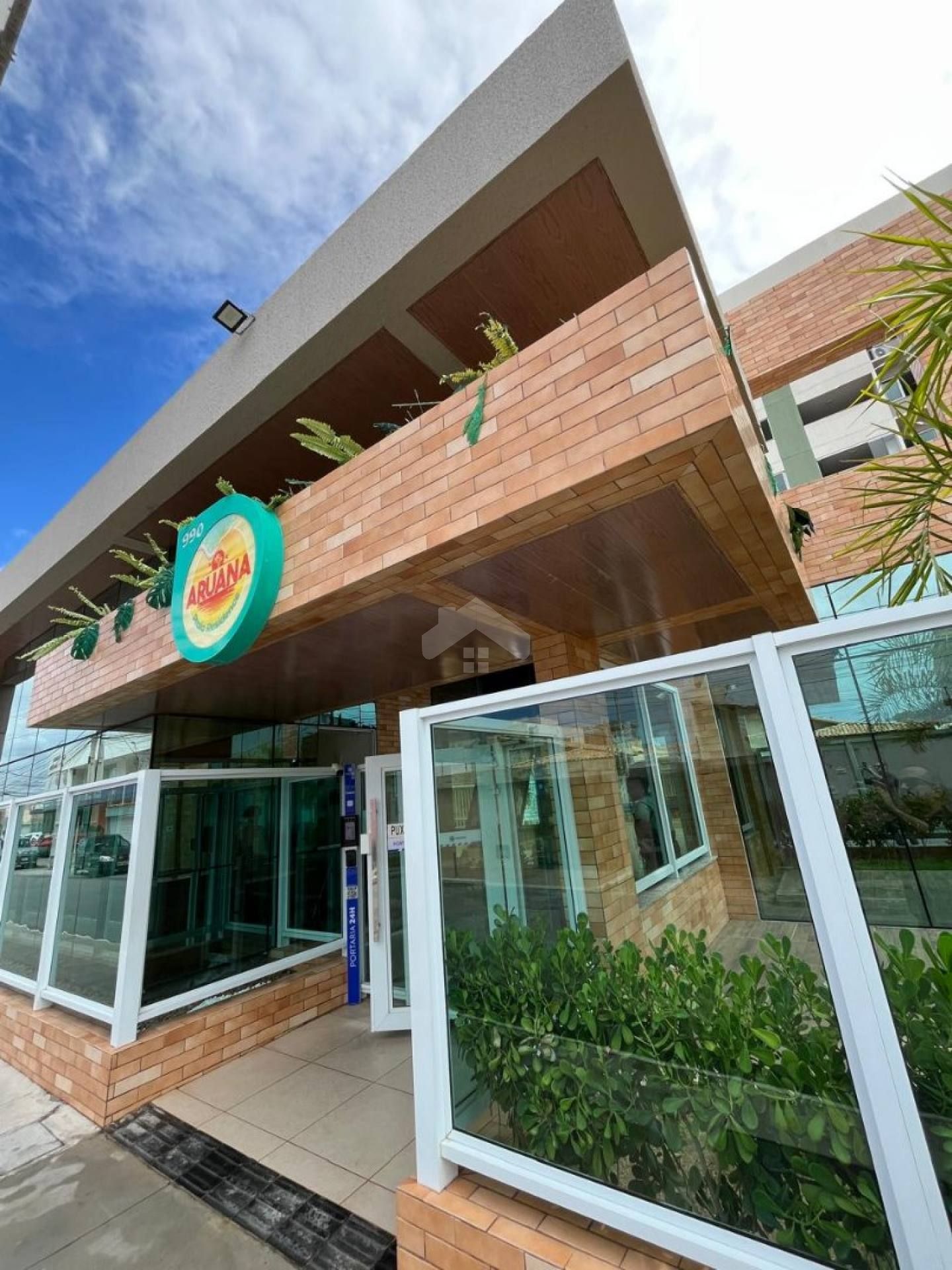 Apartamento no Aruana Praia, 2/4, 1 suíte, 1 vaga (Condomínio incluso) - Aruana