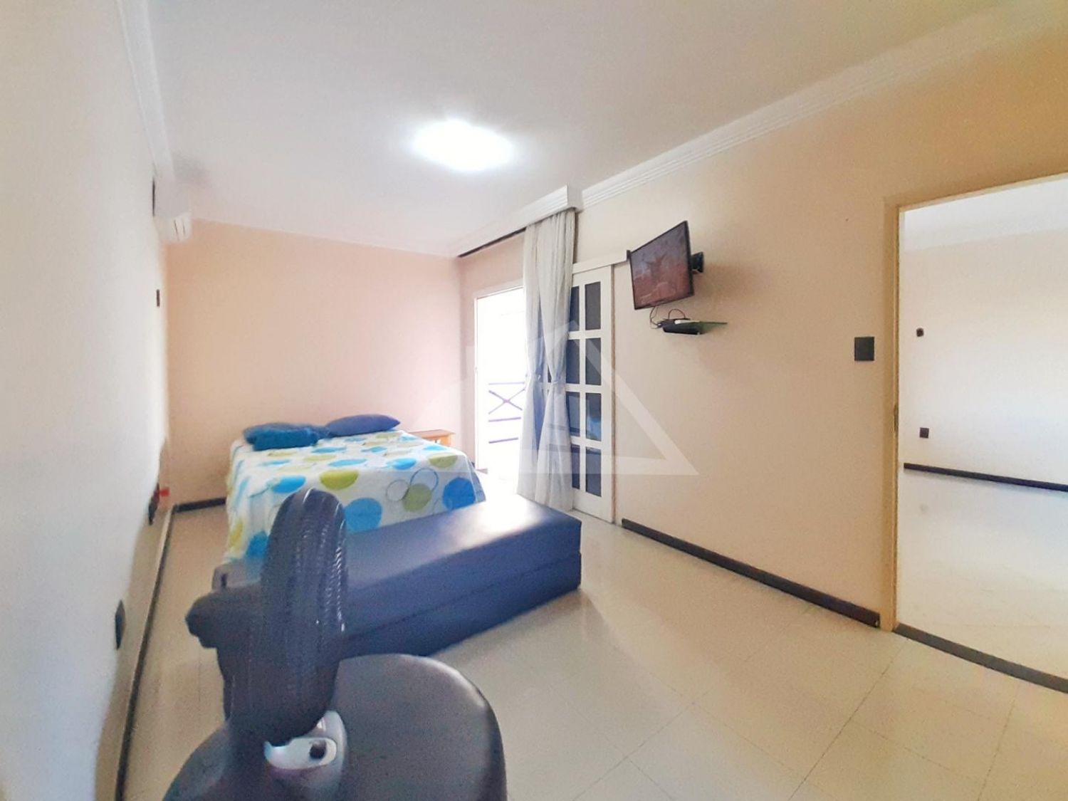 Casa Para Vender com 4 quartos 1 suítes no bairro Atalaia em Aracaju