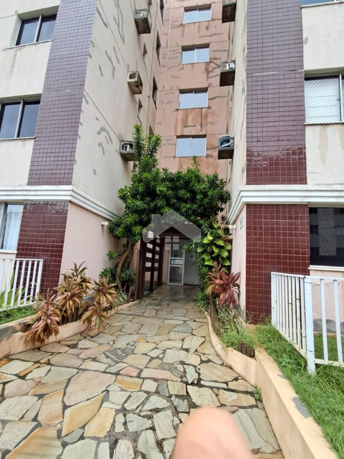 Apartamento com dois quartos no Bairro Jabotiana