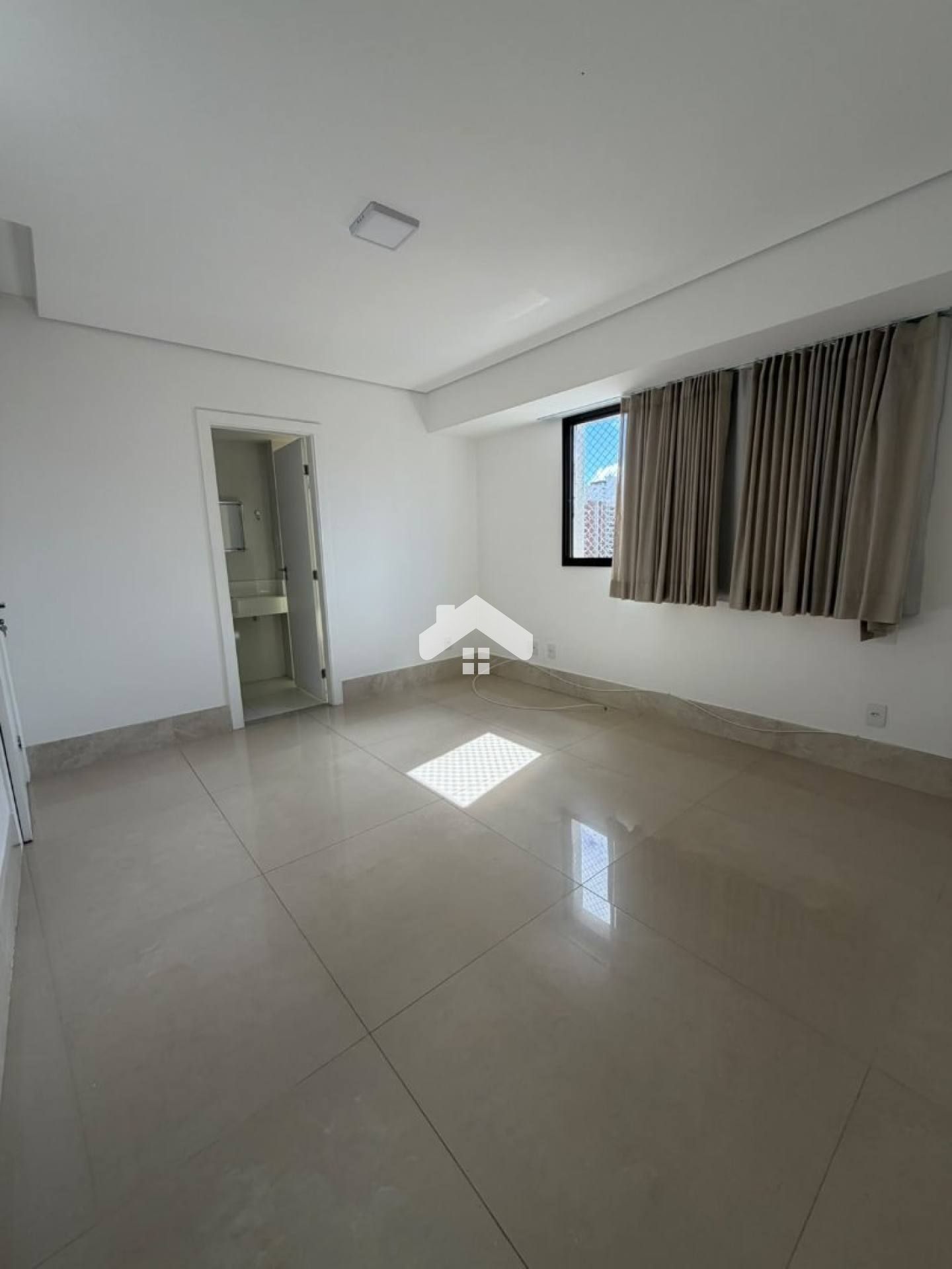 Apartamento no Garcia Prime, 3/4, 1 suíte, 2 vagas - Jardins