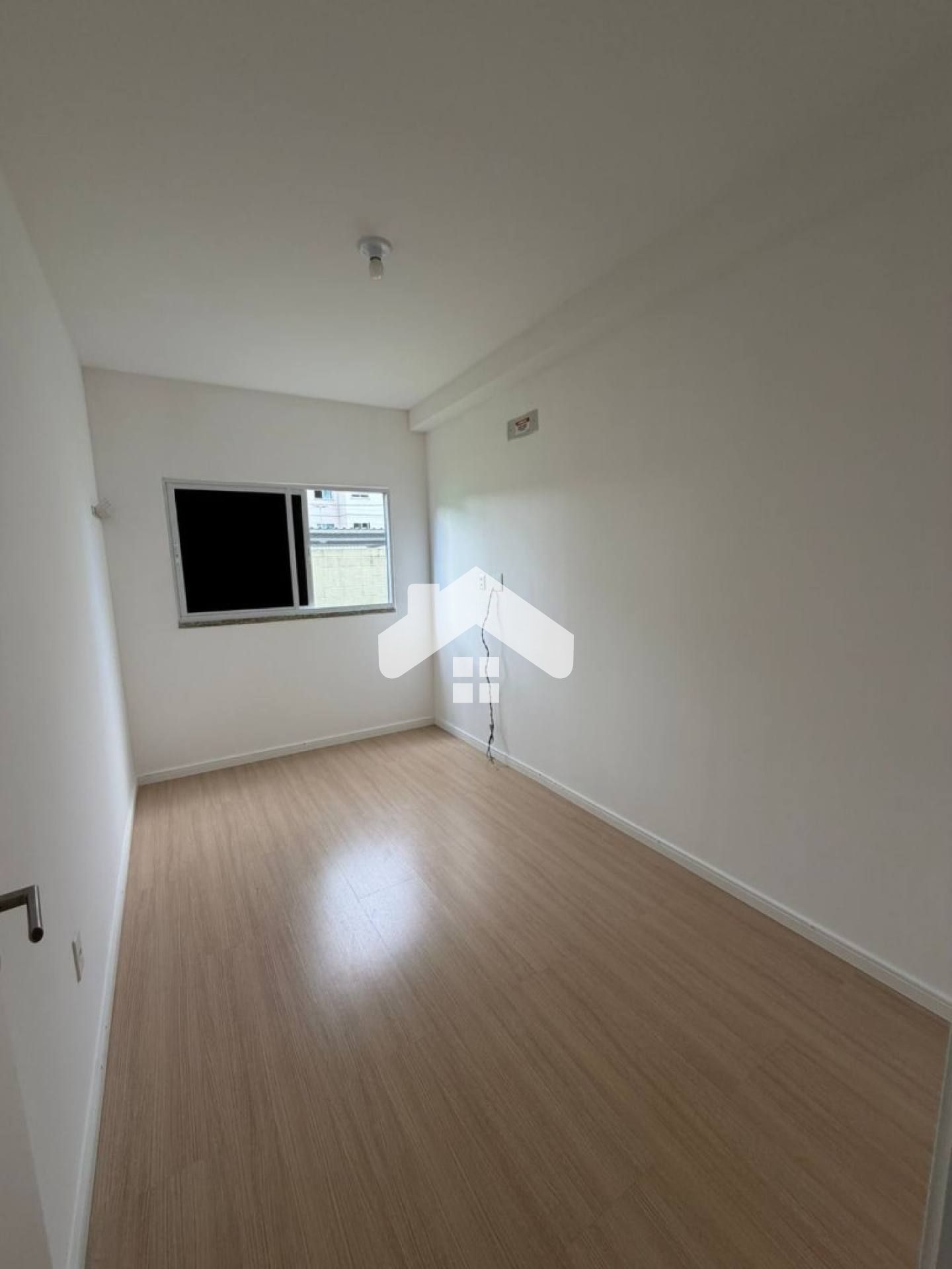 Apartamento no Jardim Serigy, 3/4, 1 suíte, 1 vaga - Farolândia