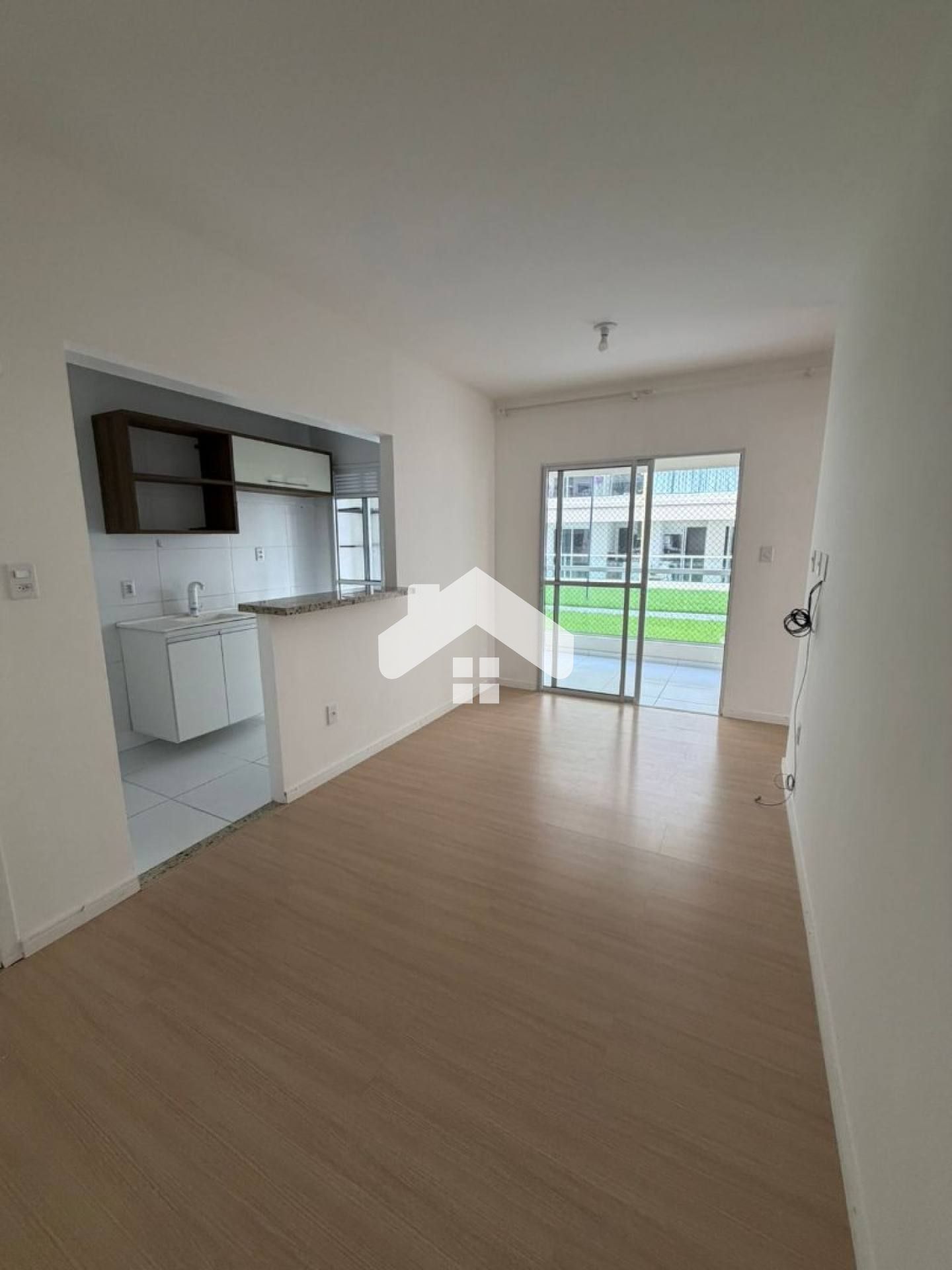 Apartamento no Jardim Serigy, 3/4, 1 suíte, 1 vaga - Farolândia