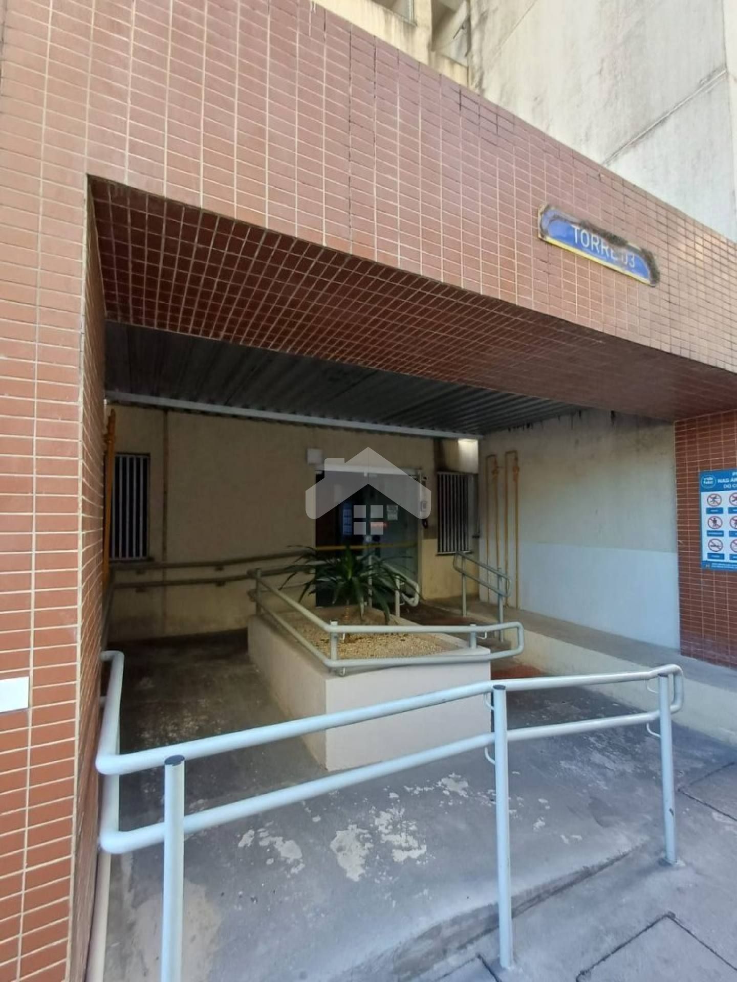 Apartamento no Cond. Vida Feliz Clube, 3/4, 1 vaga - Bugio.