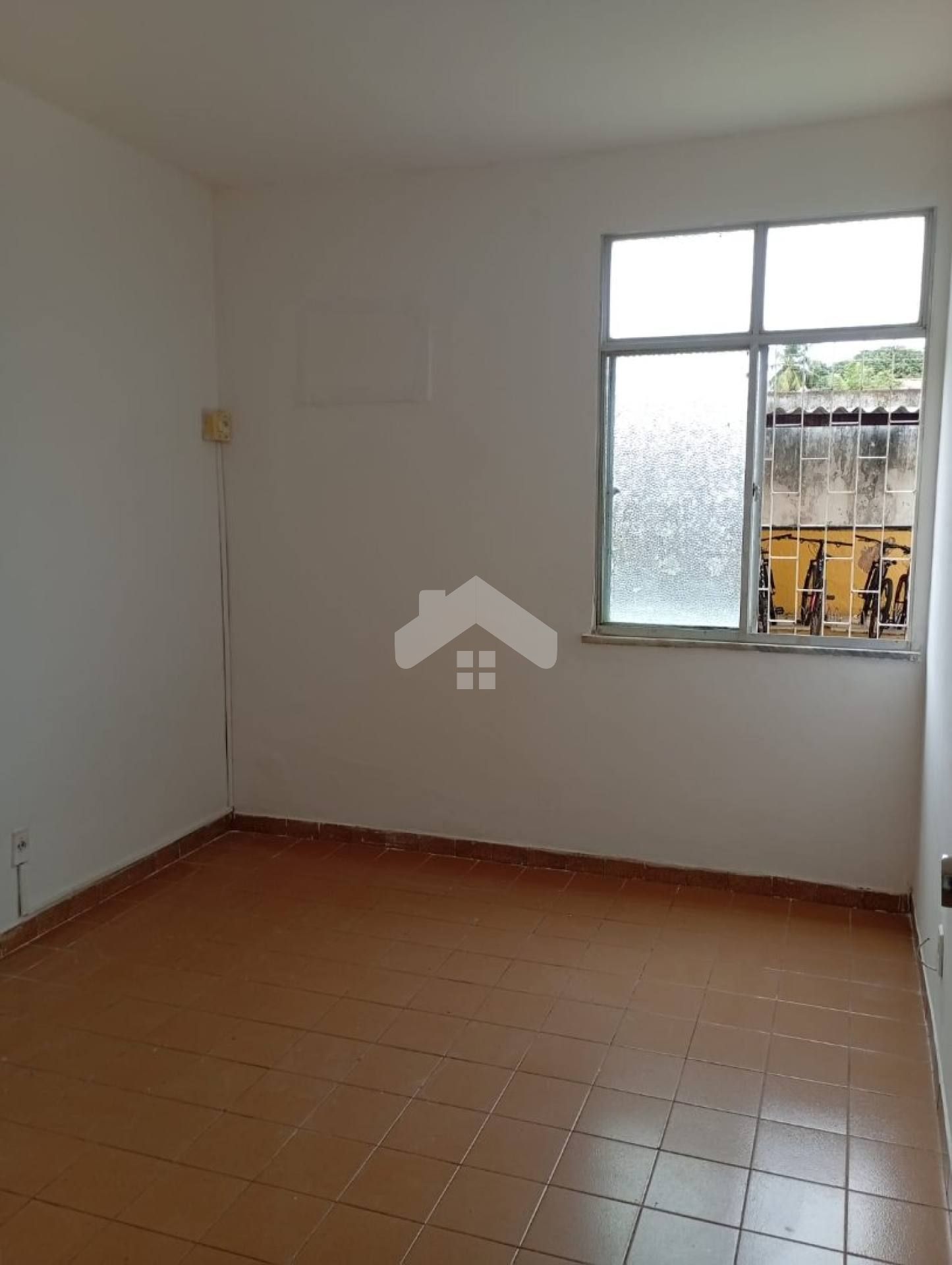Apartamento no Cond. Porto Belo, 3/4, 1 vaga - Luzia.