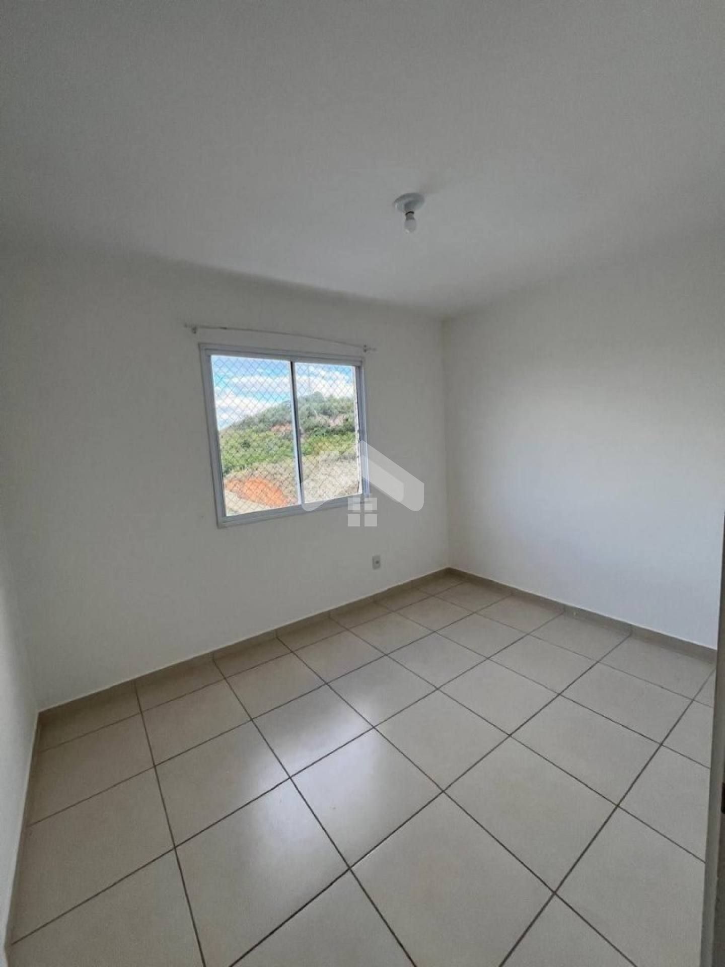 Apartamento no Cond. Parque Nascente, 2/4, 1 vaga - Jabotiana.