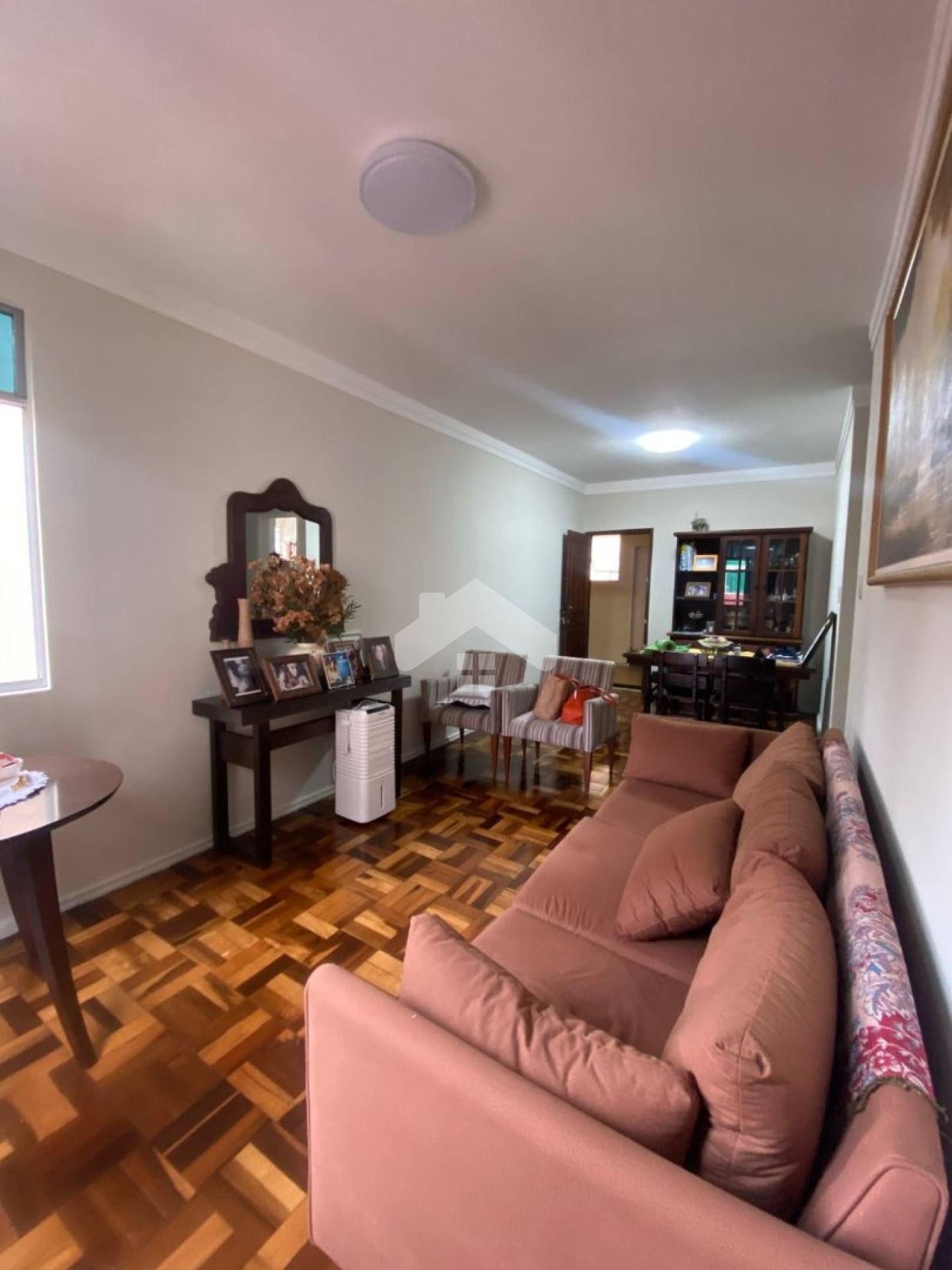 Excelente Oportunidade: Apartamento de 4 Quartos no Grageru