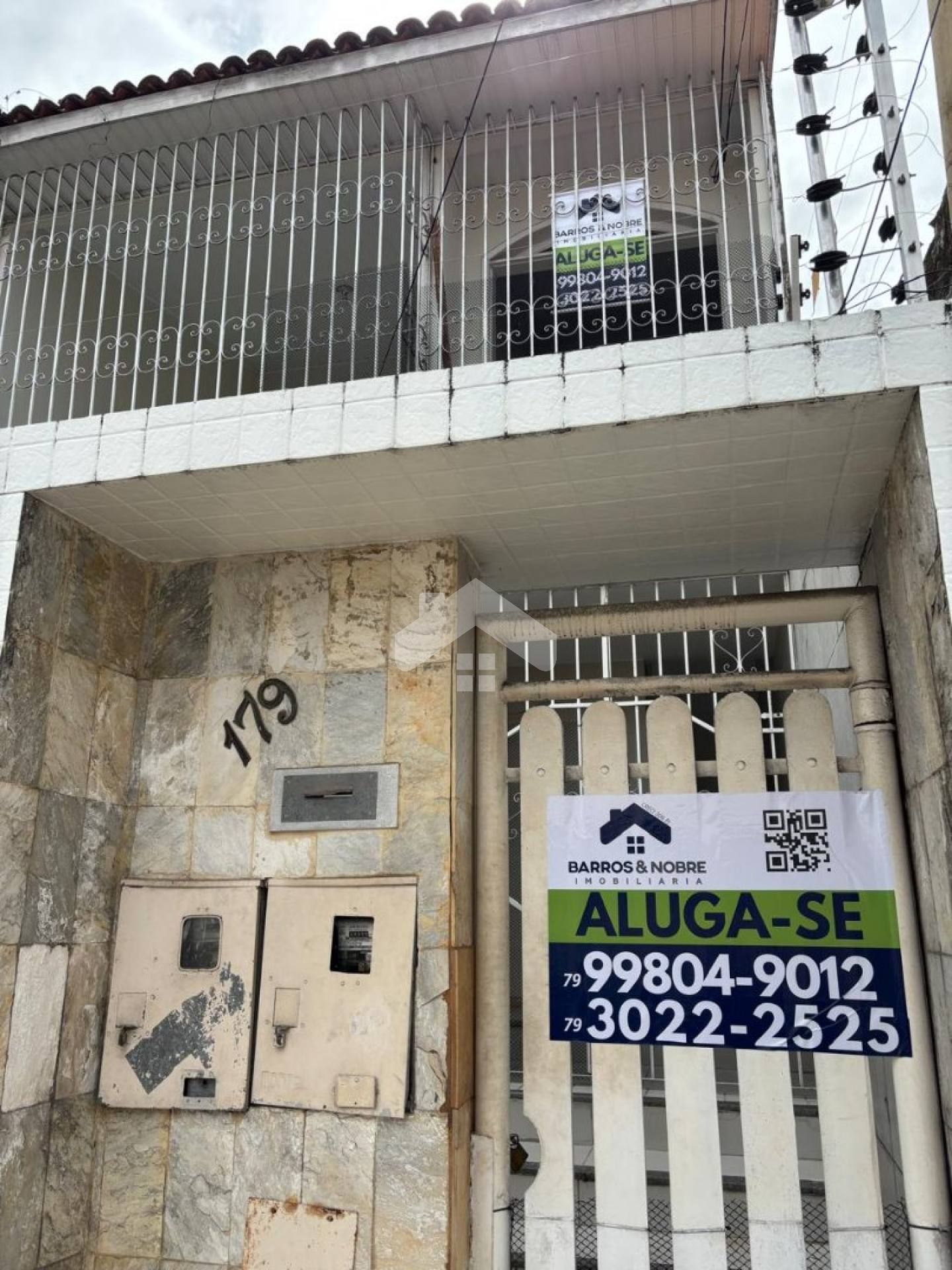 Casa com 3/4, 1 suíte (Pavimento superior) - Suíssa