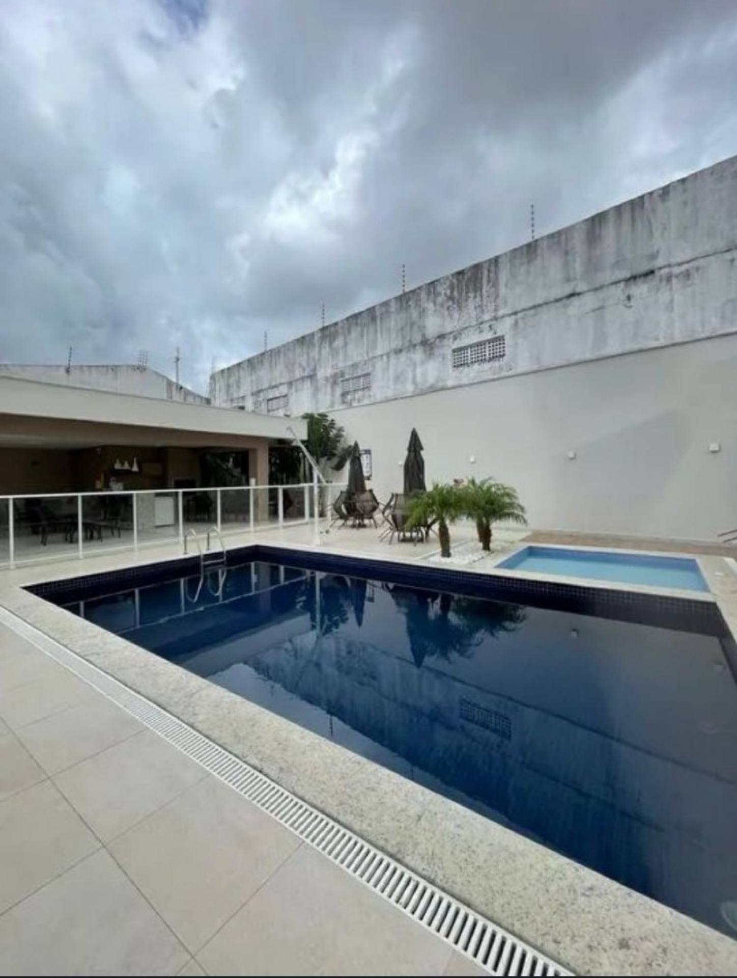 Apartamento no Athos Residence, 2/4, 1 suíte, 1 vaga - Ponto Novo
