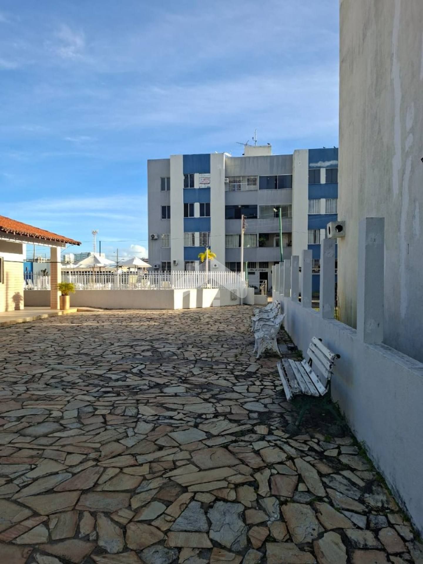 Apartamento Para Vender com 4 quartos 1 suíte no bairro Grageru em Aracaju